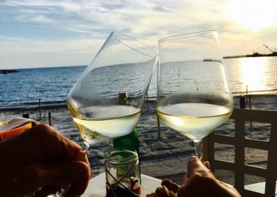 small 000Toscana Ristorantebarcaccina2017 05 31195036 2 400x284 - Summerparty - Wine & Shine & Nashville Lines