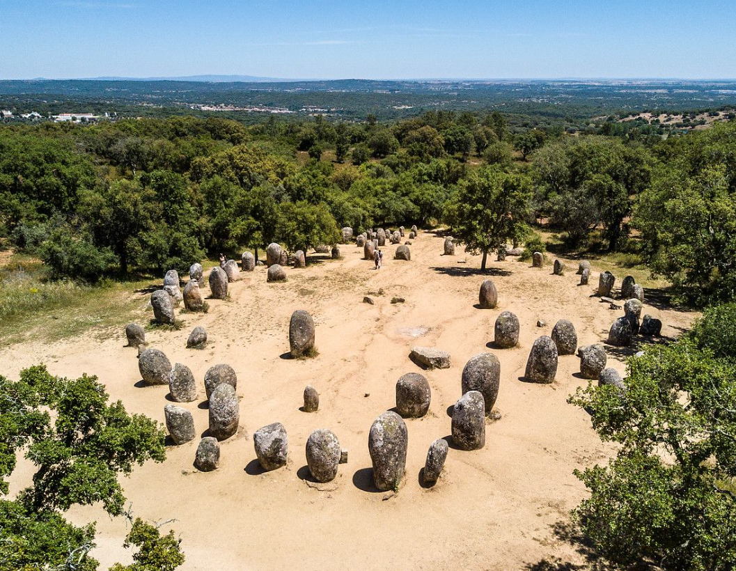 09 almendres cromlech 2 - Portugal Alentejo Wine Tour 2025